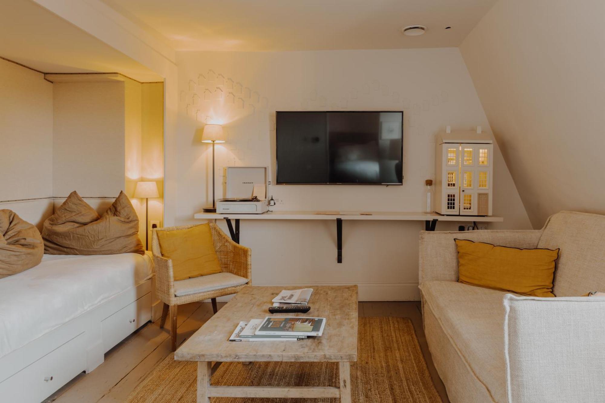 No 15 By Guesthouse, באת' מראה חיצוני תמונה A room at the Hotel